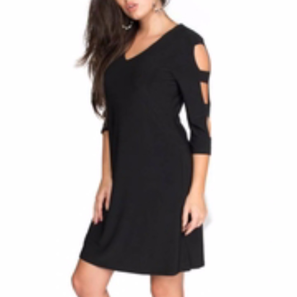 Last Tango Lattice Sleeve Black Dress,